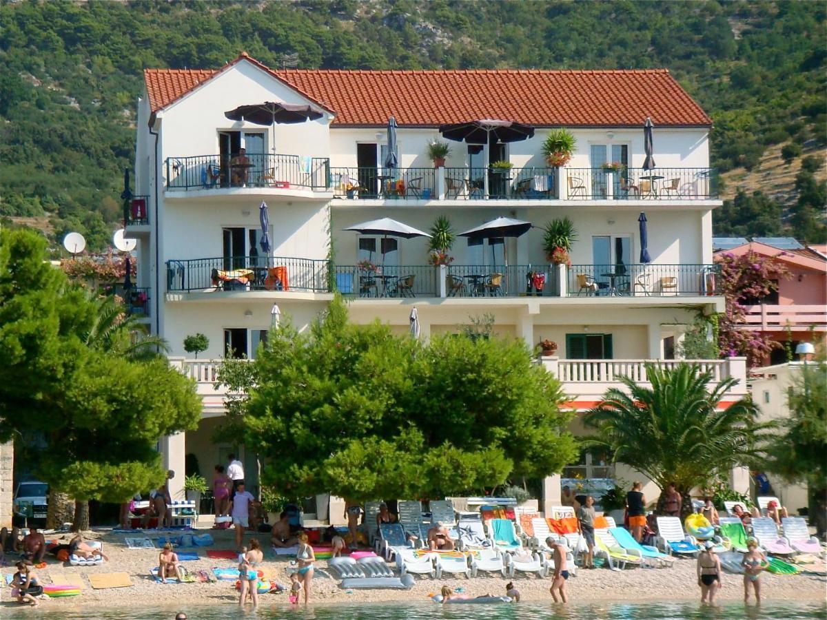 Apartments On The Beach-Drvenik Drvenik  Exteriör bild